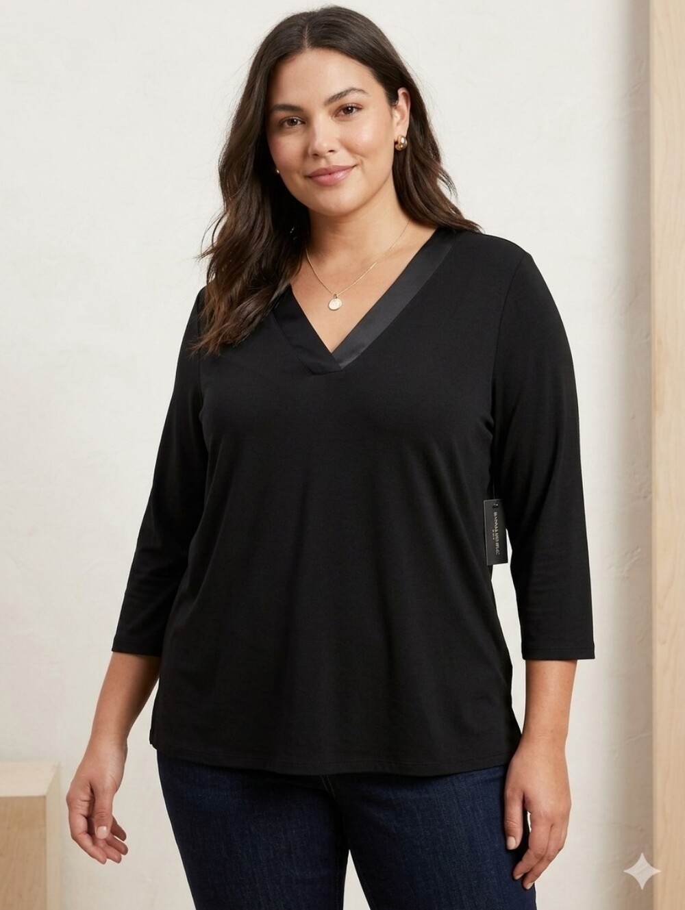 Banana Republic Black V-Neck Long Sleeve Top with Satin Trim Size XXL